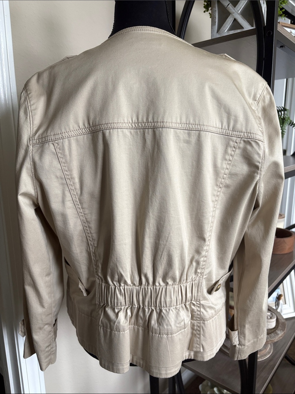 Women's Cream Tailored Blazer Jacket by Cach’e - Picture 6 of 9